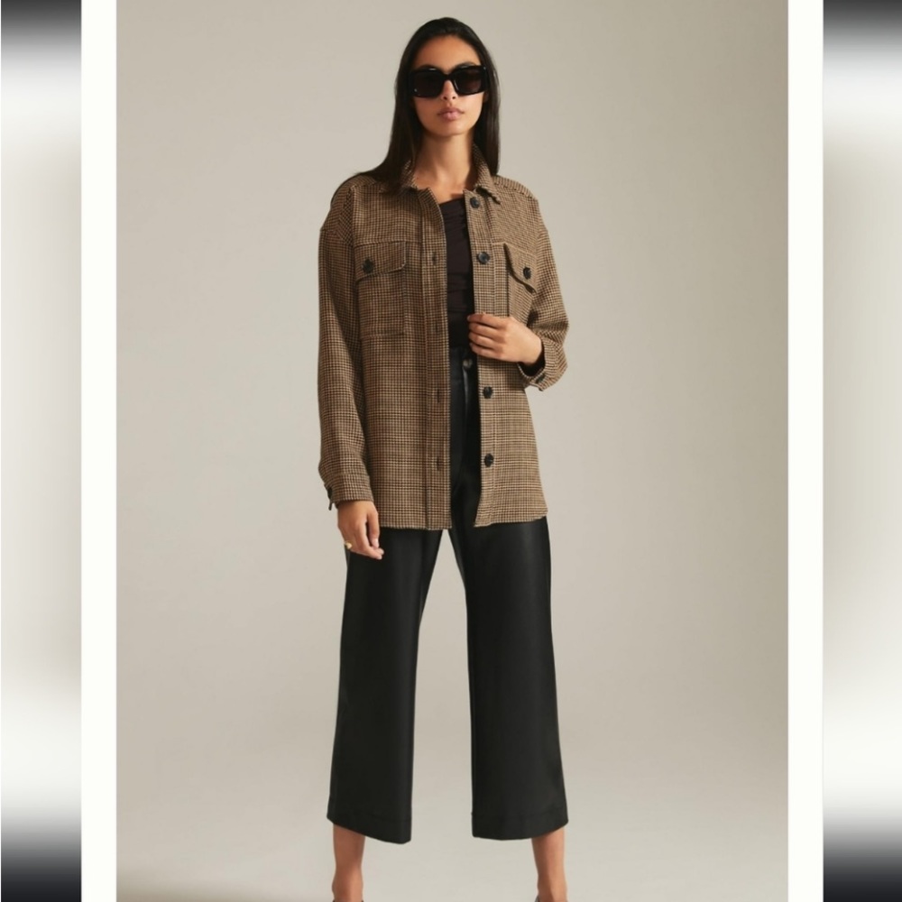 NWT Current Air Anthropologie Houndstooth
Micro Check Cargo Soft Shacket Coat